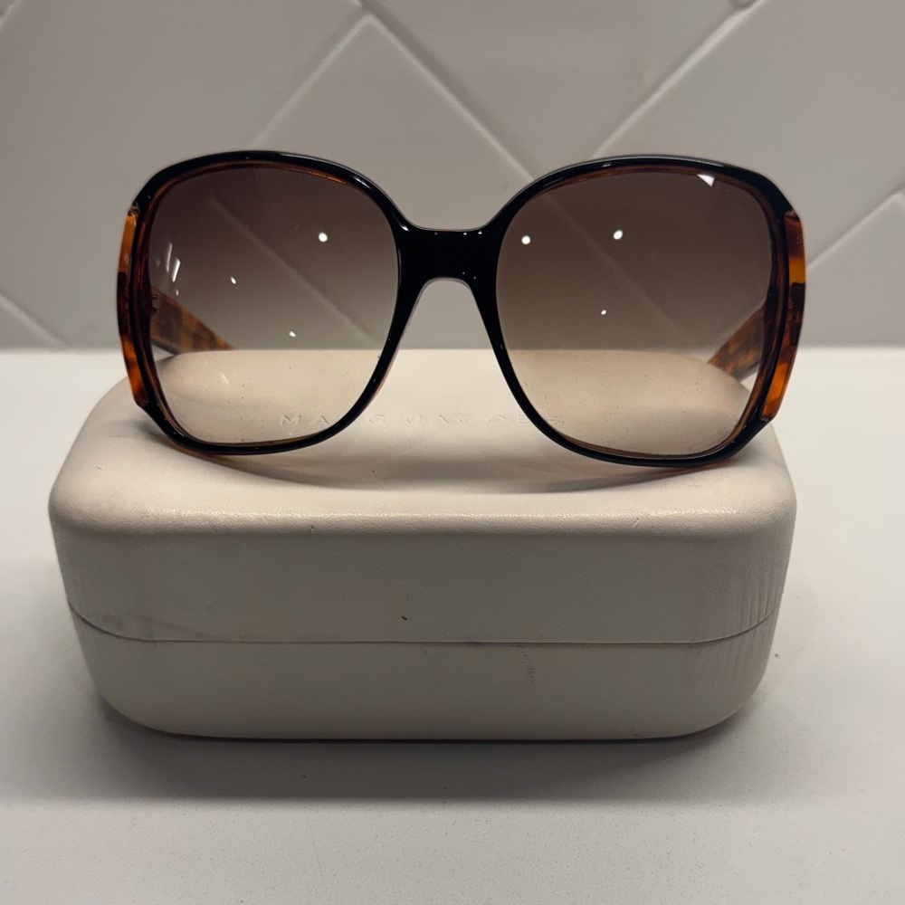 Marc Jacobs Brown Tortoise Sunglasses